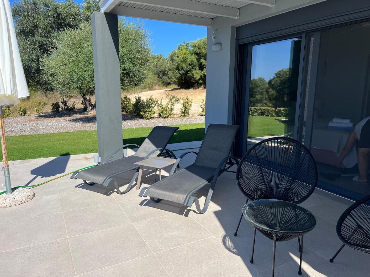 Avithos Blue Villas Svoronata Exteriör bild