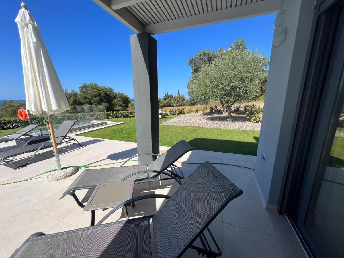 Avithos Blue Villas Svoronata Exteriör bild