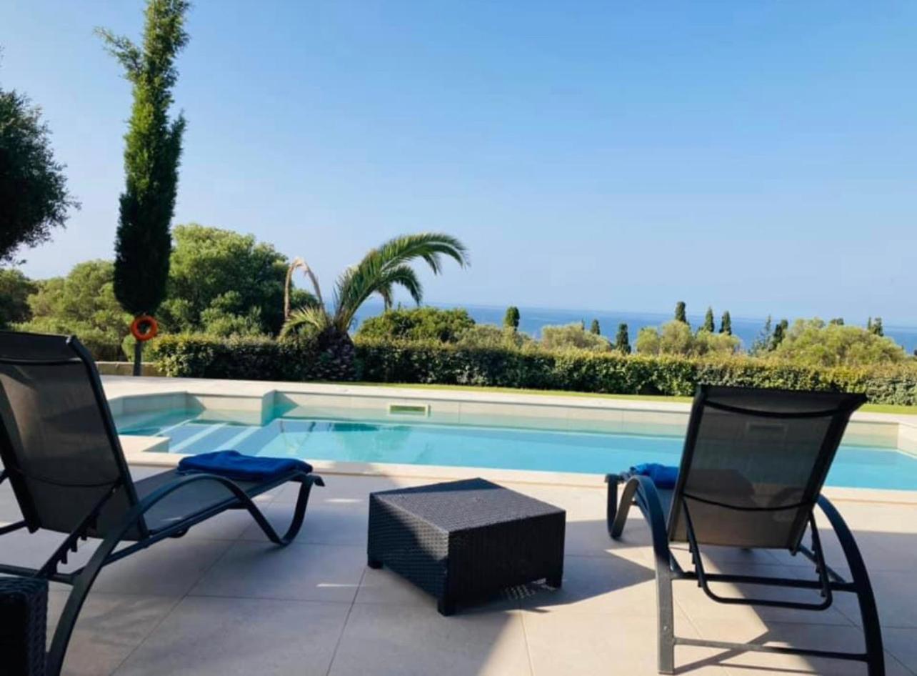 Avithos Blue Villas Svoronata Exteriör bild